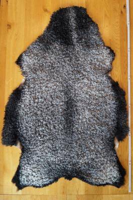 Peaux de mouton - Gotland - glamorous-sheepskins-adam-leaher