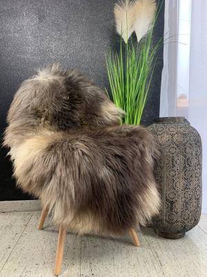 Peaux de mouton - Melerade - melerade-grey-white-milk-sheepskin-adam-leather