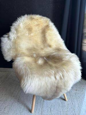 Peaux de mouton - Melerade - merade-eco-sheepskins-tannery-adam-leather
