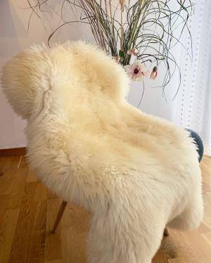 Peaux de mouton - Peaux hollandaises - texel-white-sheepskins-adam-leather