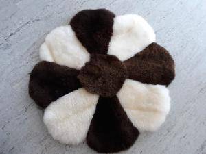 Peaux de mouton - Tapis ronds - brown-round-carpets-sheepskin-adam-leather