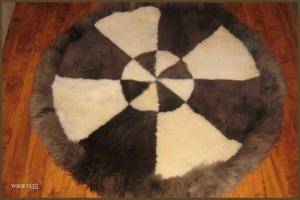 Peaux de mouton - Tapis ronds - dreamy-round-carpets-sheepskin-adam-leather