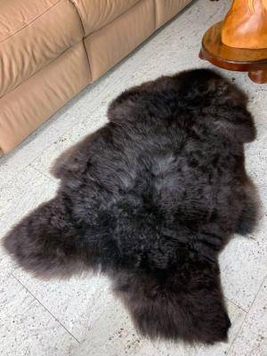 Peaux de mouton -  Peau de mouton - grey-sheepskin-adam-leather