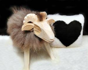 Peaux de mouton - Moutons en Bois  - 26