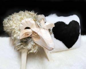 Peaux de mouton - Moutons en Bois  - 79326731
