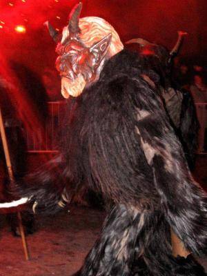 Peaux de mouton - Peau de mouton à poils longs pour costume de Krampus - krampus31