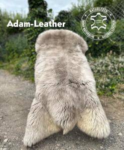 Peaux de mouton - Je vous présente notre peau de mouton naturel ARGENT MÉTALLIQUE