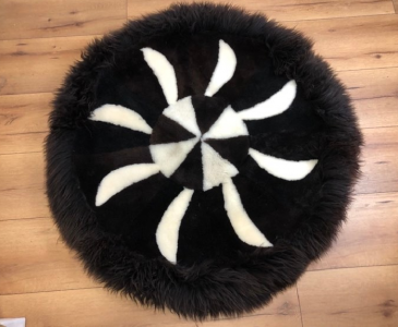 Peaux de mouton - Des tapis en peau de mouton ? Vous les trouverez dans notre Tannerie !