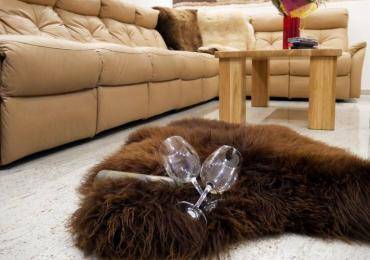 Peaux de mouton - Tapis en peau de mouton ? Mais pour quels intérieurs ?